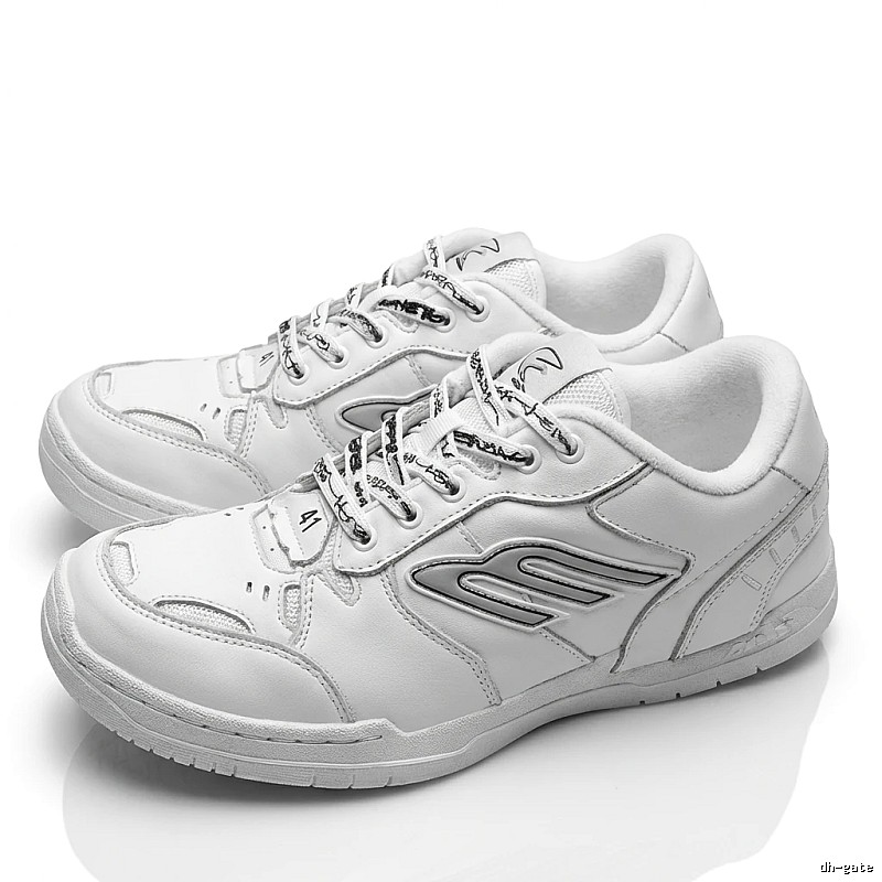 Balenciaga retro-style white shoes
