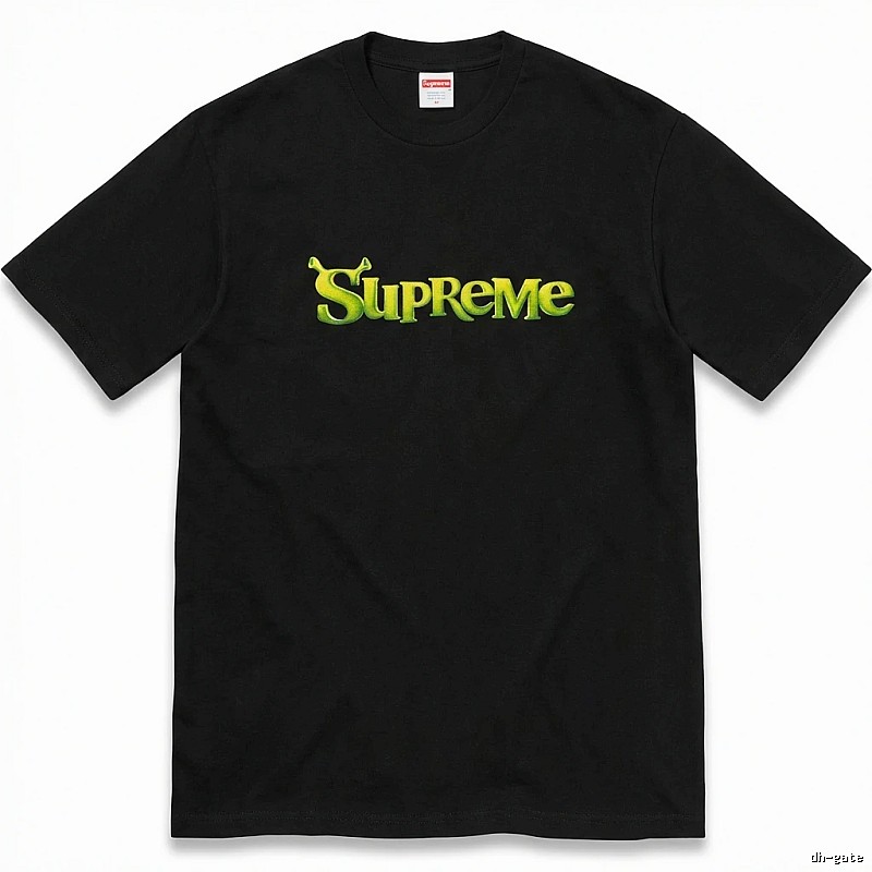 Black T-shirt with Supreme letter print