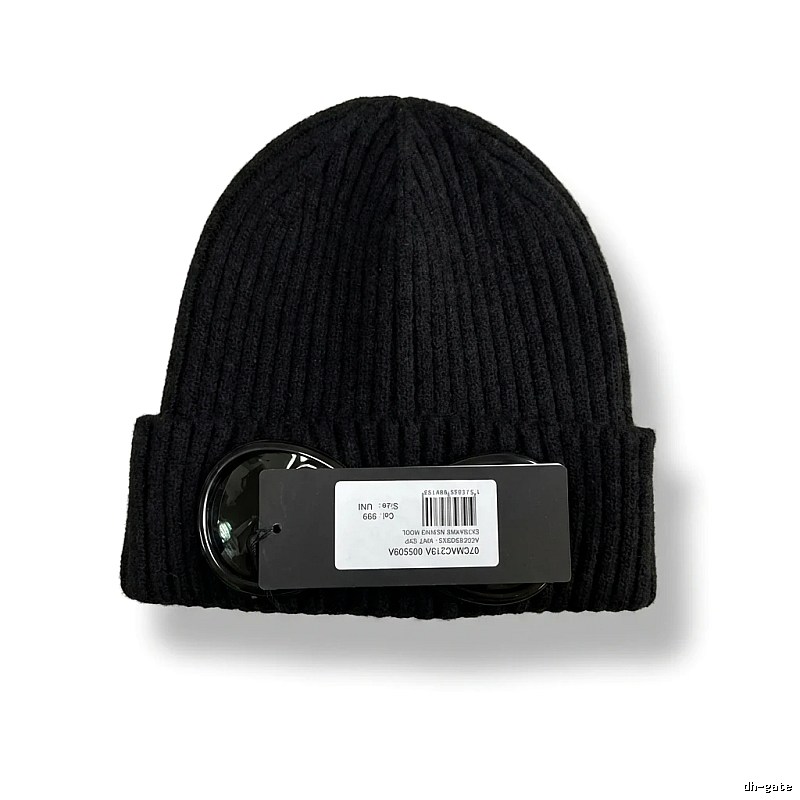 C.P. Simple Black Knitted Hat