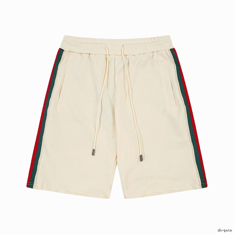 Gucci retro style off-white shorts
