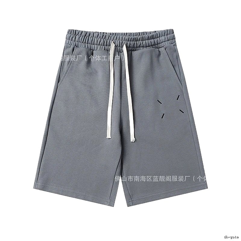 Maison Margiela minimalist style grey shorts