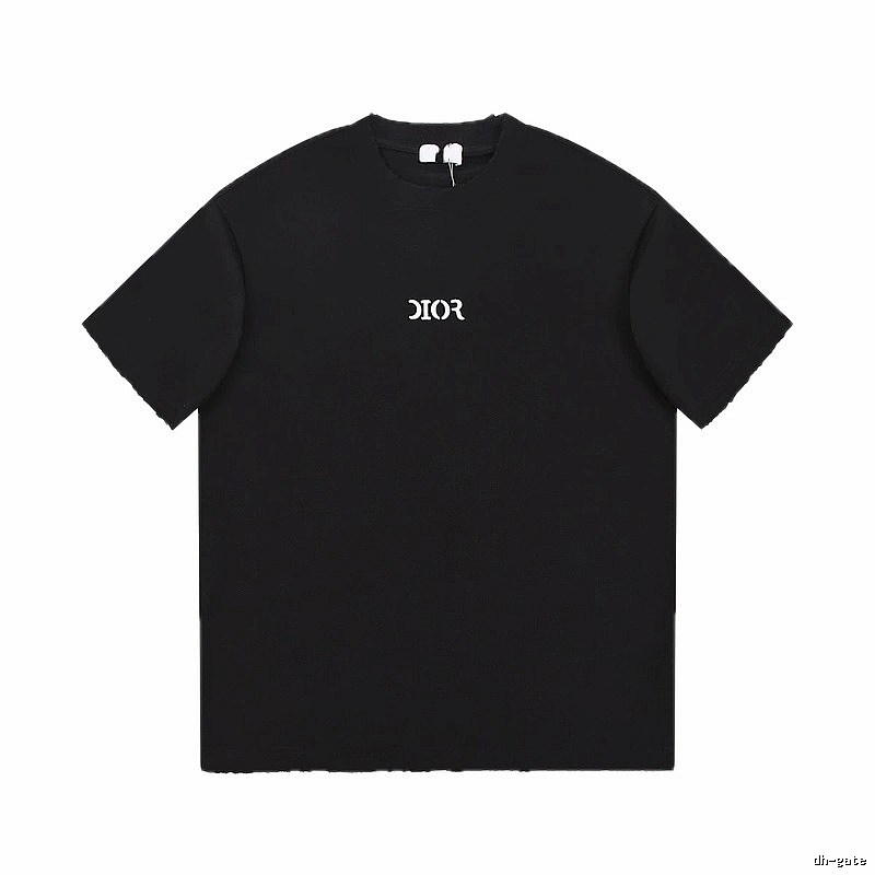 Minimalist Black Short-sleeve T-shirt with Dior Lettering