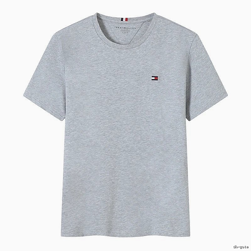 Tommy Hilfiger Gray Logo T-Shirt Streetwear Look